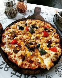 CHICKEN FARM HOUSE PIZZA